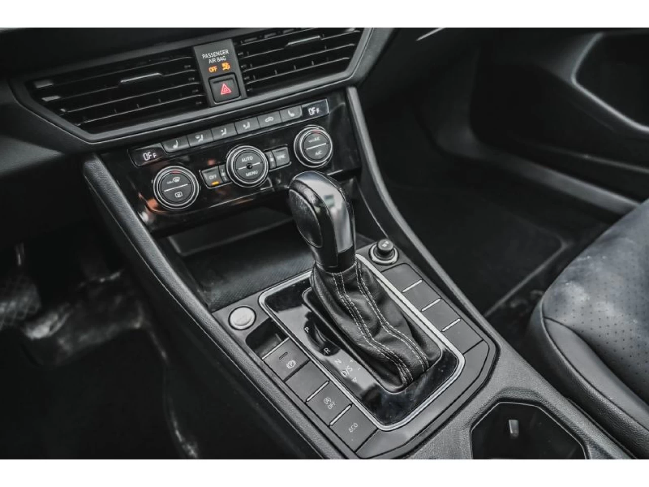 2021 Volkswagen Jetta Highline CUIR TOIT OUVRANT Image principale