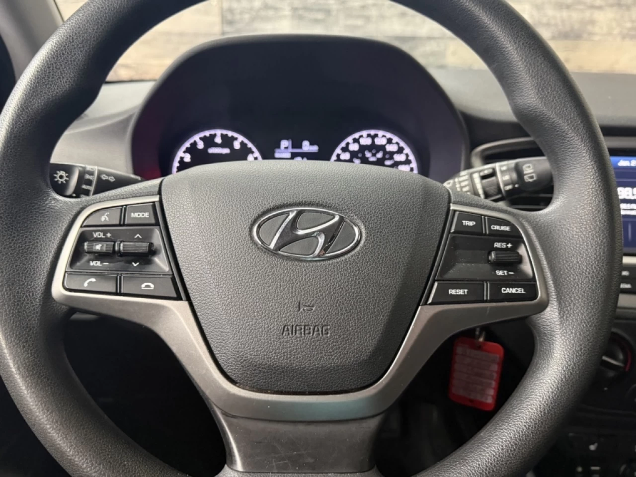 2019 Hyundai Accent PrivilÉgiÉ Auto Bluetooth sieges chauffant **Appro Image principale
