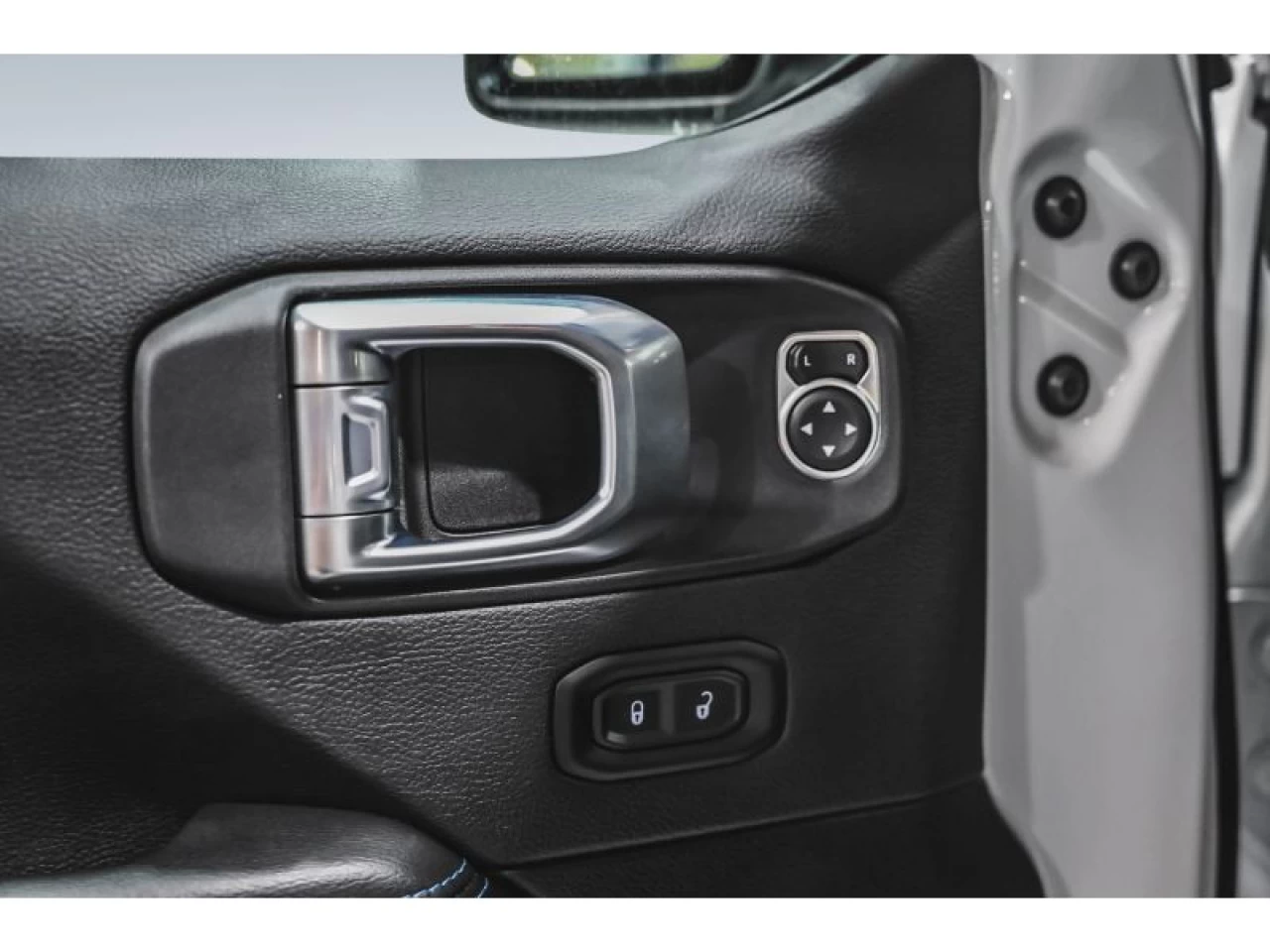 2022 Jeep Wrangler 4XE Unlimited Rubicon 4x4 Image principale