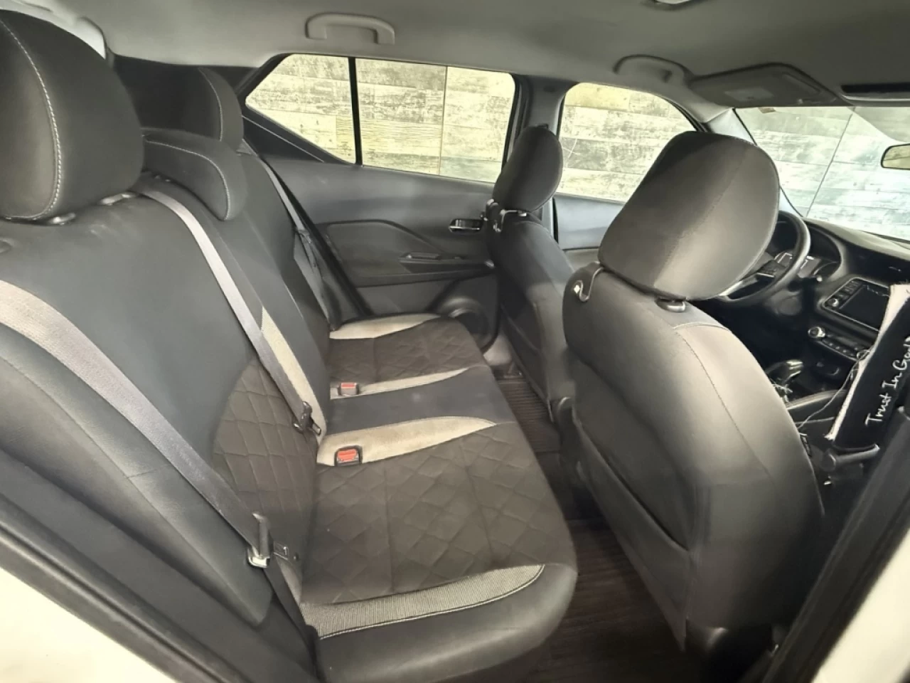 2019 Nissan Kicks SR AUTO CAM DE RECUL BLUETOOTH **APPROUVÉ À 99.9%* Image principale