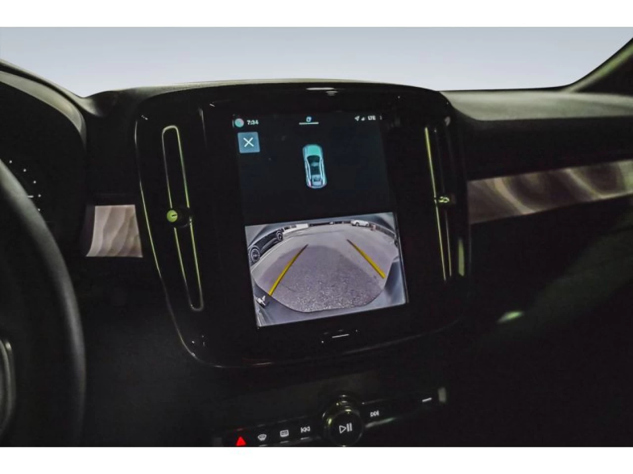 2023 Volvo C40 Twin eAWD Plus Image principale