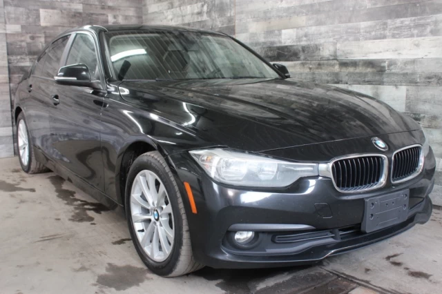 BMW 3 Series 320i xDrive AWD CUIR **APPROUVÉ À 99.9%** 2016