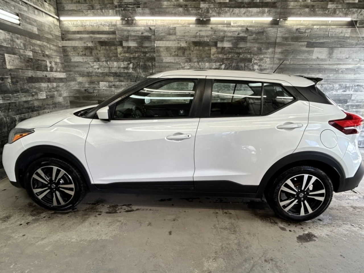 2019 Nissan Kicks SV CAMÉRA DE RECUL S. CHAUFFANT BLUETOOTH **APPROU Image principale