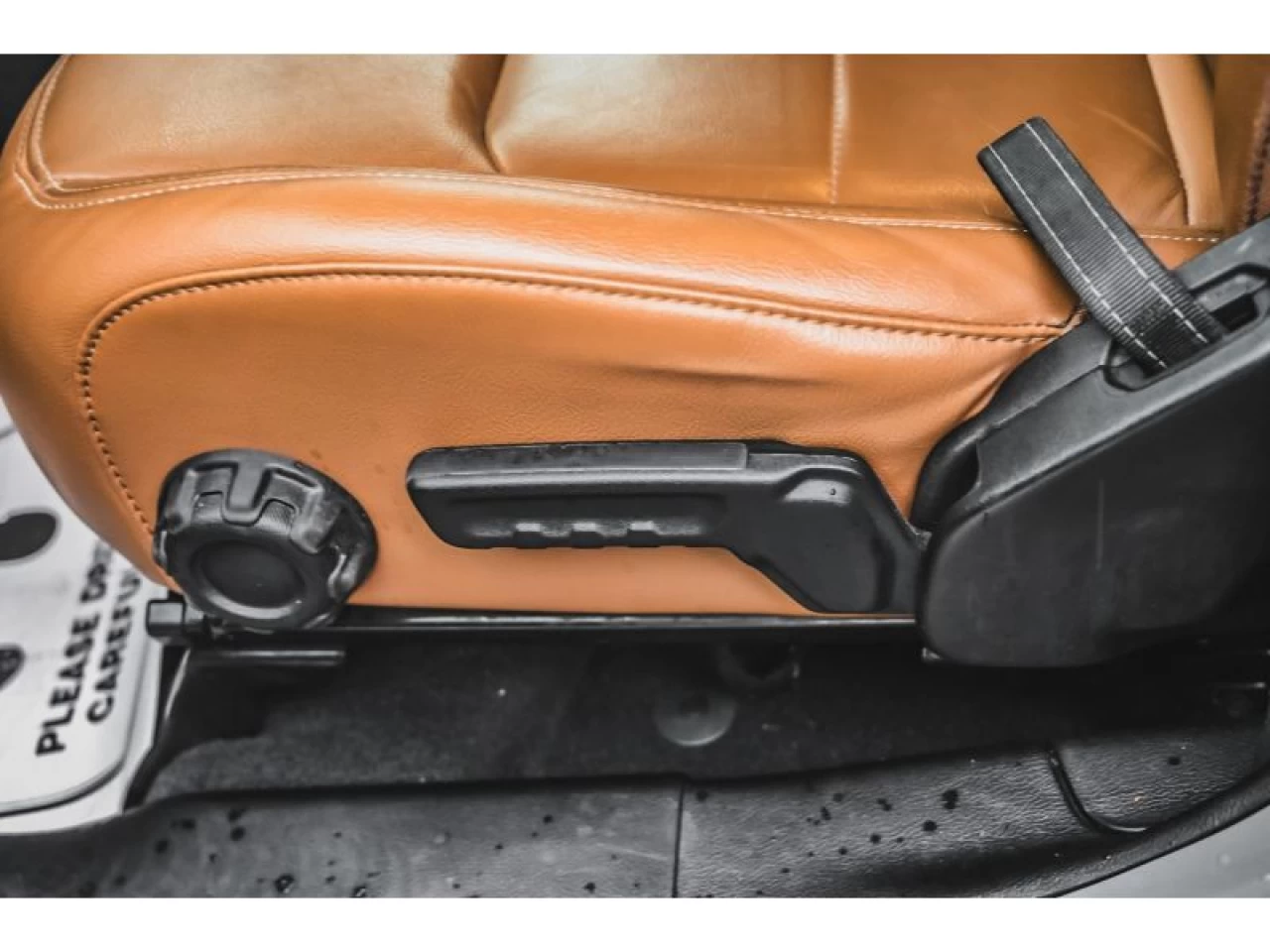 2022 Jeep Wrangler 4xe Unlimited Sahara 4x4 hybride Image principale
