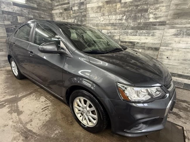 Chevrolet Sonic - 2018
