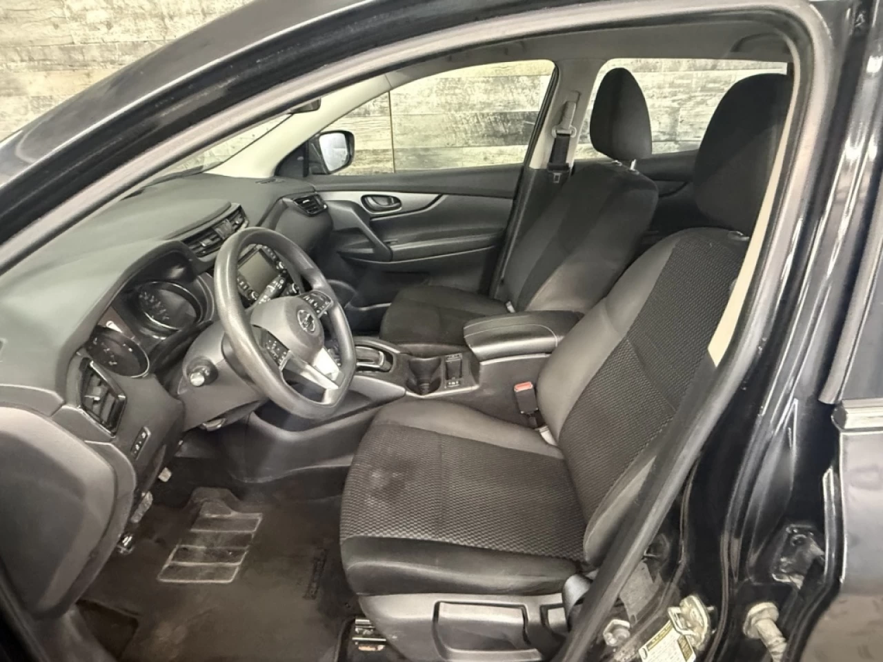 2022 Nissan Qashqai S S,CHAUFFANT BLUETOOTH **APPROUVÉE 99,9%** Main Image