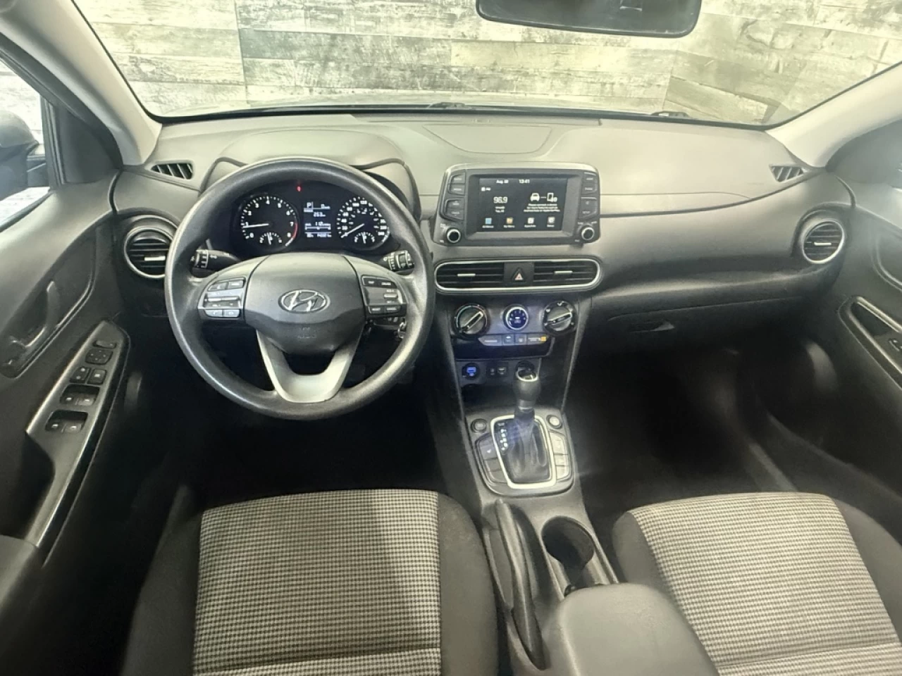 2019 Hyundai Kona Essential AWD CAM DE RECUL BLUETOOTH **APPROUVÉ À Image principale