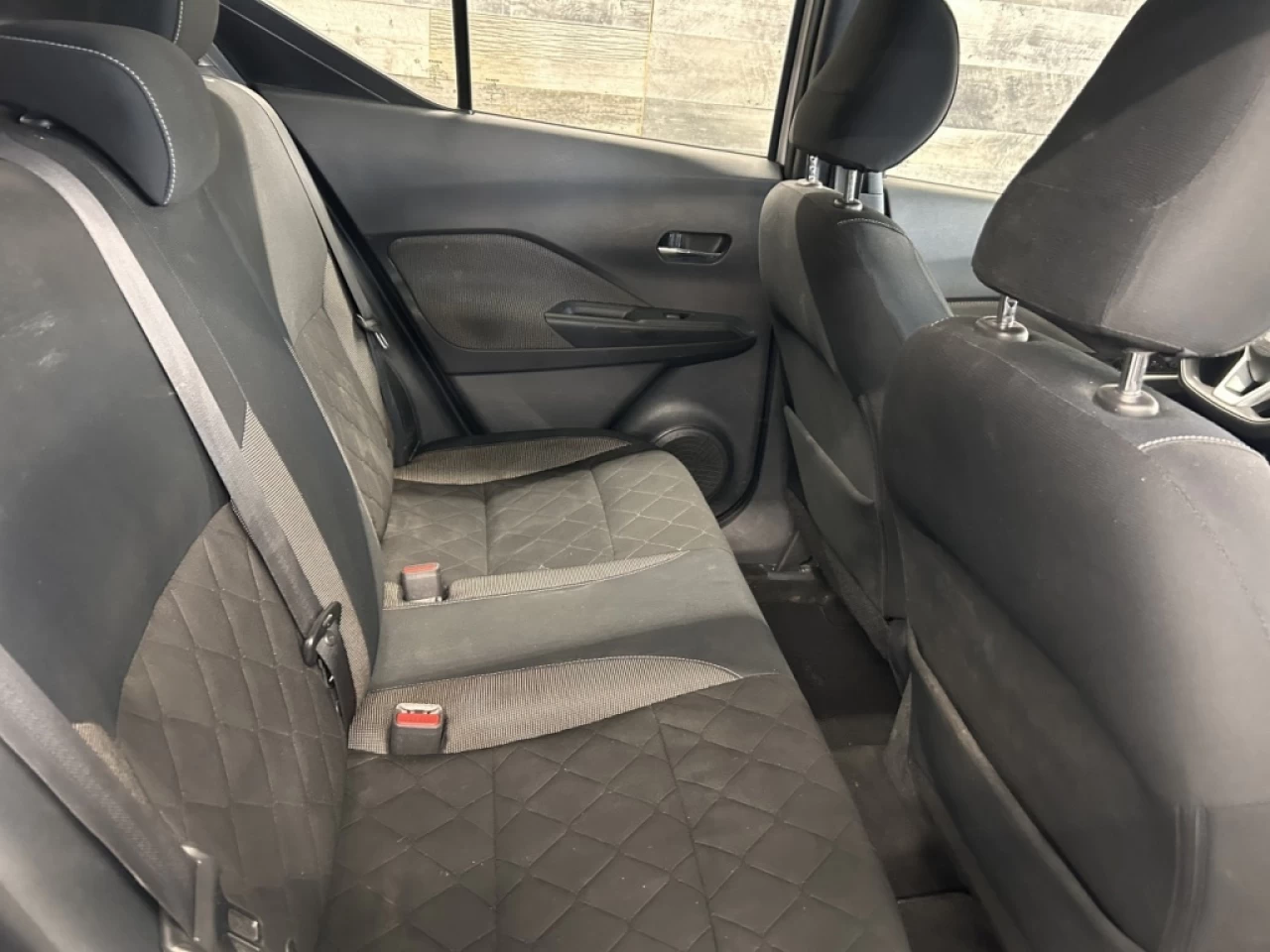 2018 Nissan Kicks SV BLUETOOTH MAGS **APPROUVÉ À 99.9%** Image principale