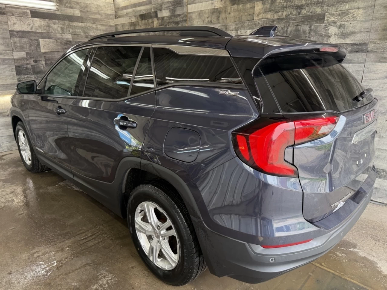 2019 GMC Terrain SLE 4X4 TOIT CAM DE RECUL **APPROUVÉ À 99.9%** Image principale