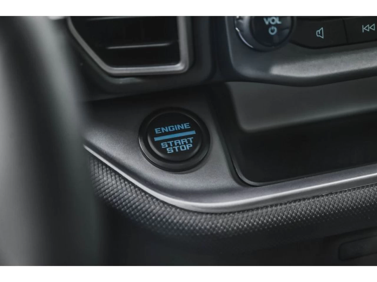 2024 Ford Bronco Outer Banks 4x4 TECH PACKAGE Image principale