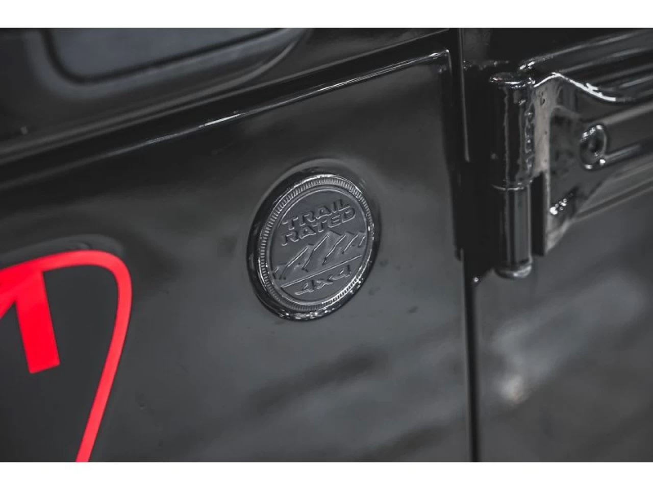 2021 Jeep Wrangler 4xe Unlimited Sahara GROUPE TEMPS FROID Image principale