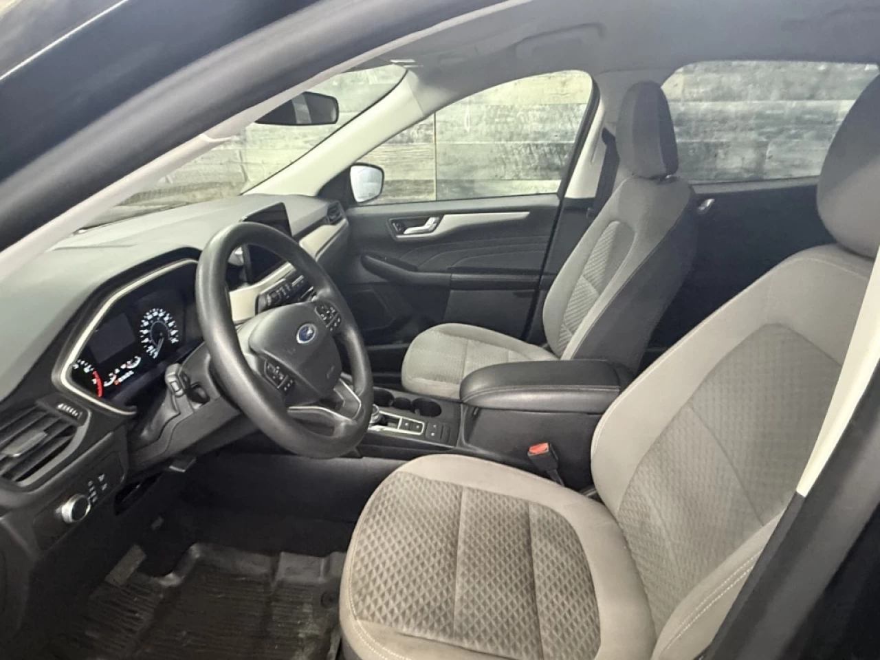 2021 Ford Escape SE AWD APPLE CAR PLAY BLUETHOOT **APPROUVÉE 99,9%* Image principale