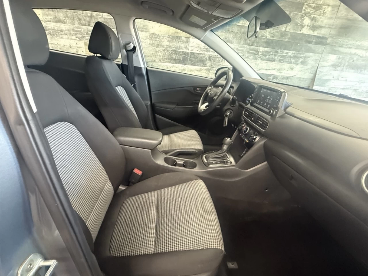 2019 Hyundai Kona Essential AWD CAM DE RECUL BLUETOOTH **APPROUVÉ À Image principale