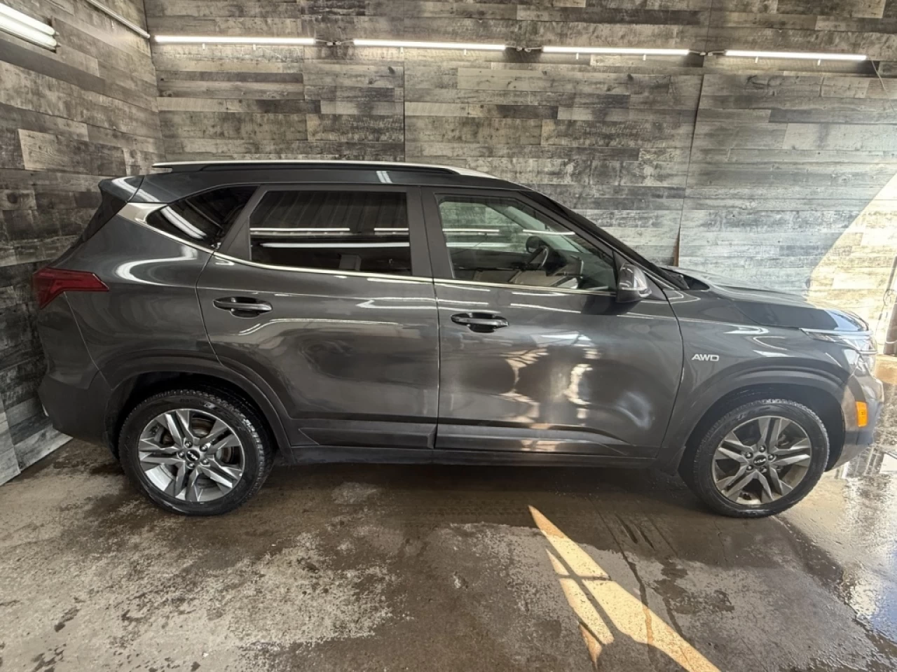 2022 Kia Seltos EX AWD CUIR TOIT PANO **APPROUVÉ À 99.9%** Image principale