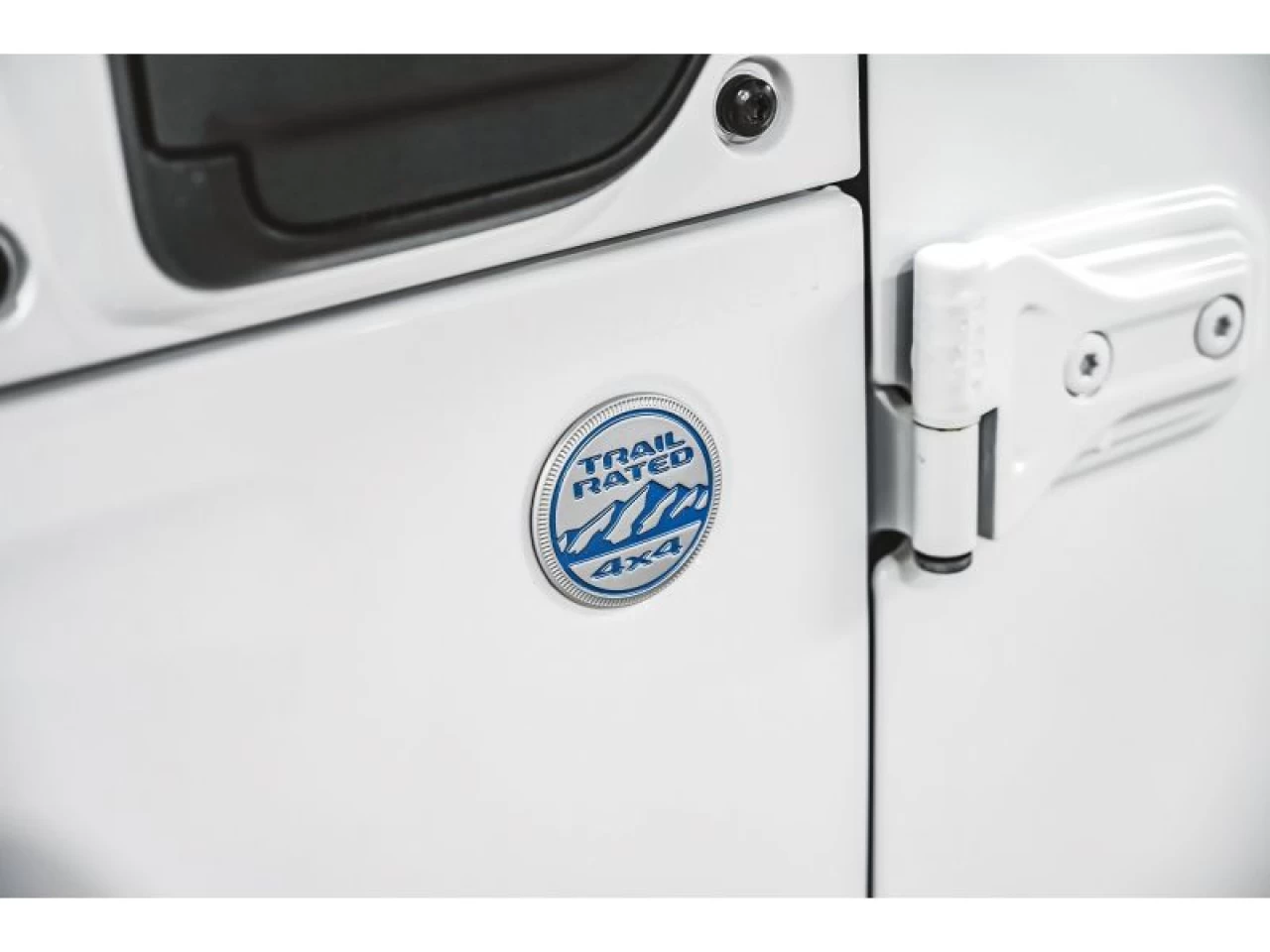 2021 Jeep Wrangler 4XE Unlimited Sahara 4x4F GROUPE REMORQUAGE Image principale