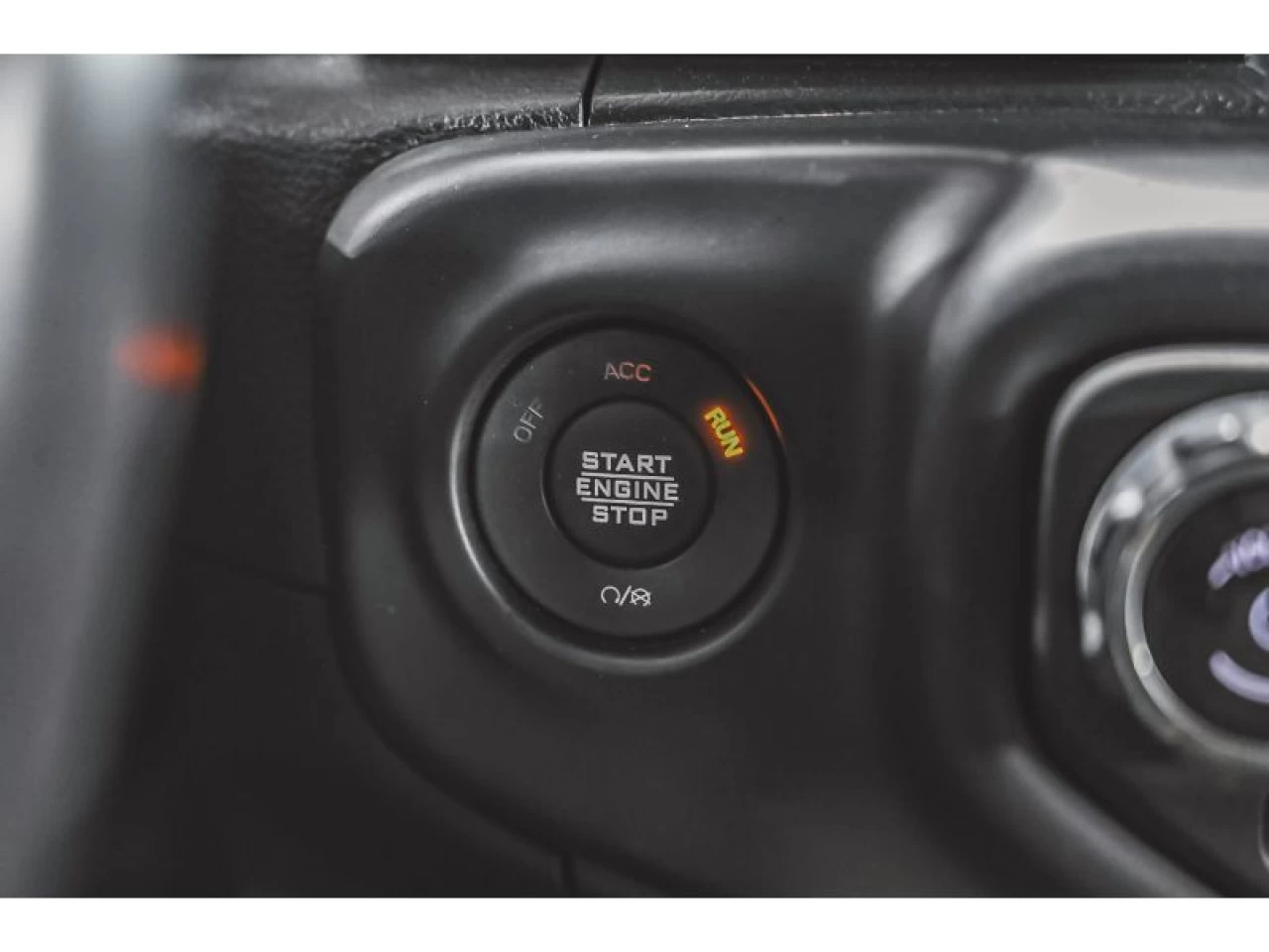 2021 Jeep Wrangler 4XE Unlimited Sahara 4x4F GROUPE REMORQUAGE Image principale