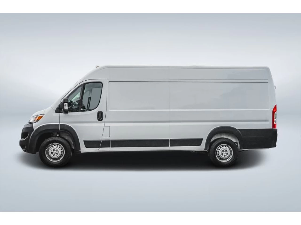2025 Dodge Ram Tradesman 3500 High Roof Ext 159" WB w/Pass Seat Image principale