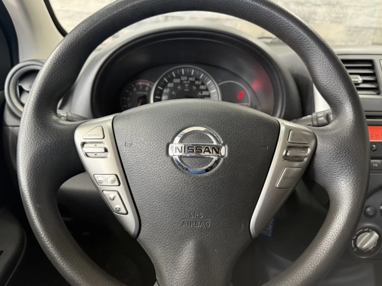 2018 Nissan Micra S AUTO BLUETOOTH MAGS **APPROUVÉ À 99.9%** Image principale