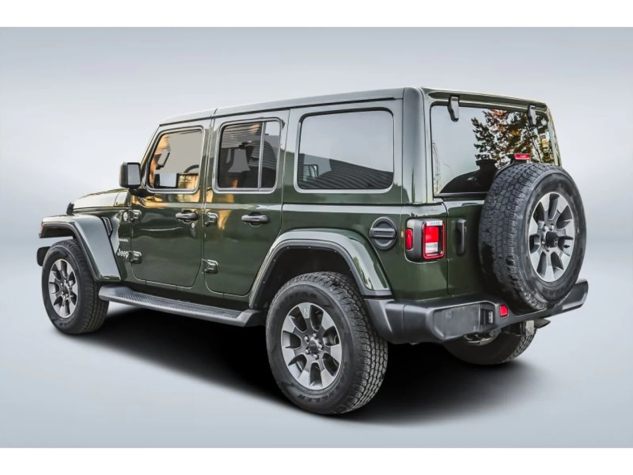 2023 Jeep Wrangler Sahara Image principale