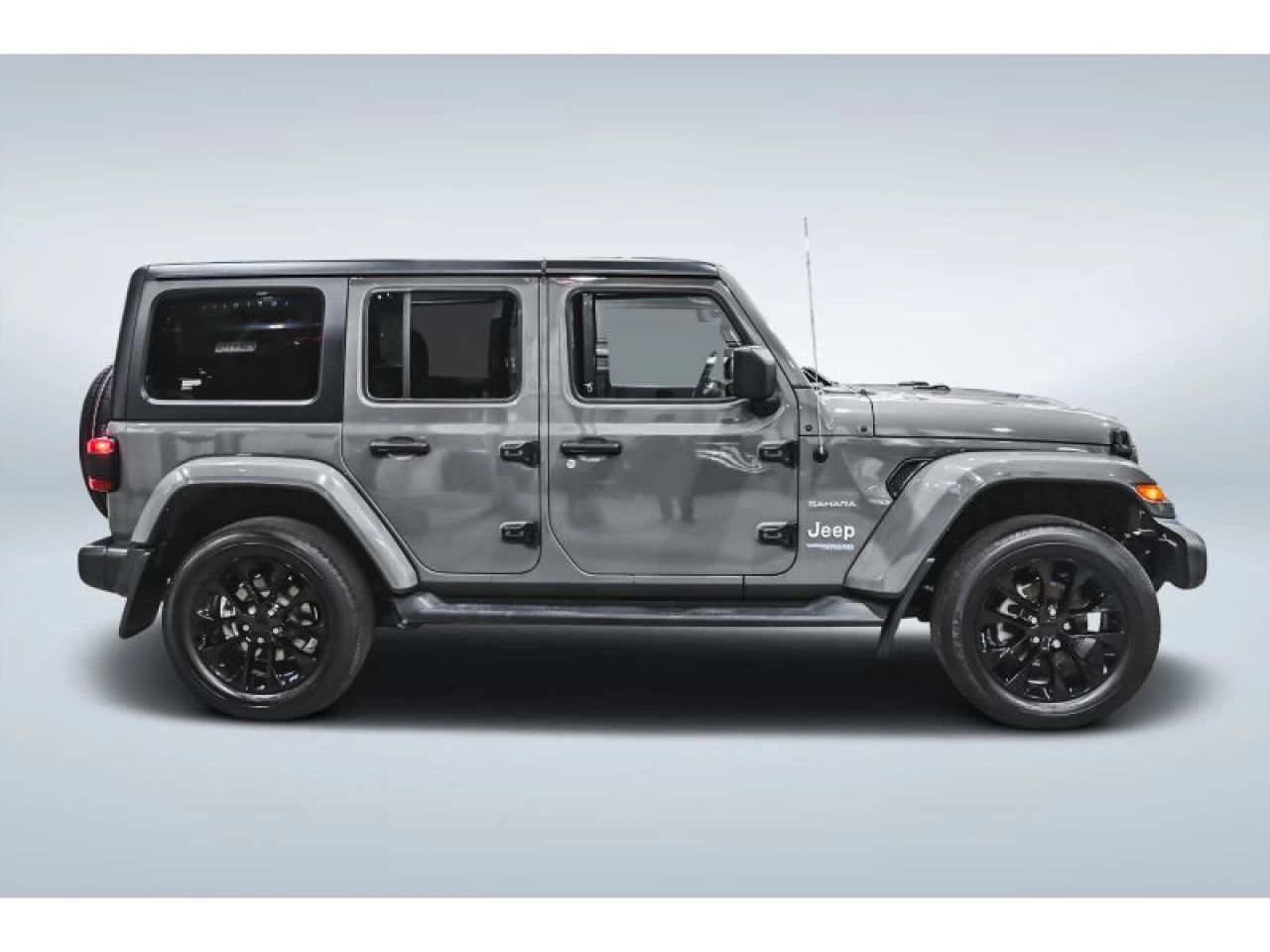 2022 Jeep Wrangler 4XE Unlimited Sahara 4x4 Image principale