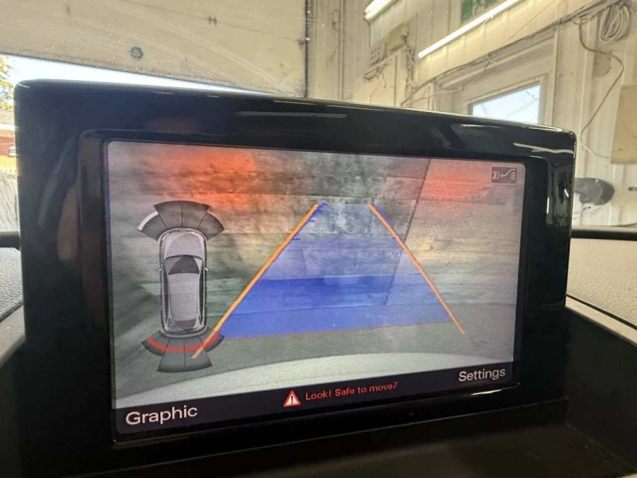 2018 Audi Q3 Progressiv AWD CUIR NAV TOIT PANO **APPROUVÉ À 99. Image principale