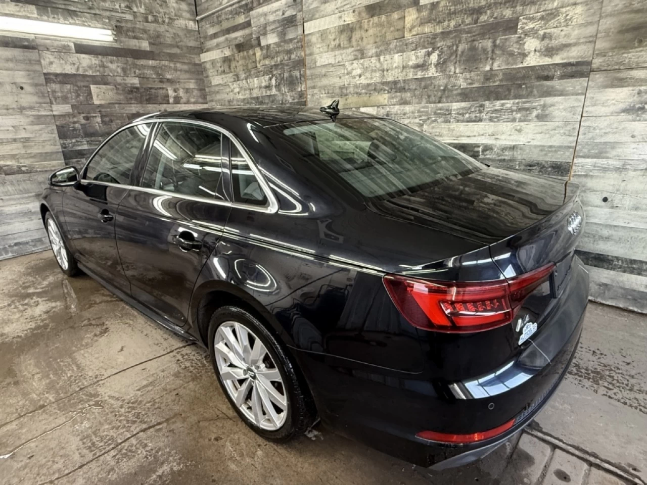 2018 Audi A4 Komfort Awd Cuir Navigation sieges chauffant Bluet Image principale