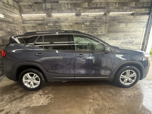 GMC Terrain SLE 4X4 TOIT CAM DE RECUL **APPROUVÉ À 99.9%** 2019