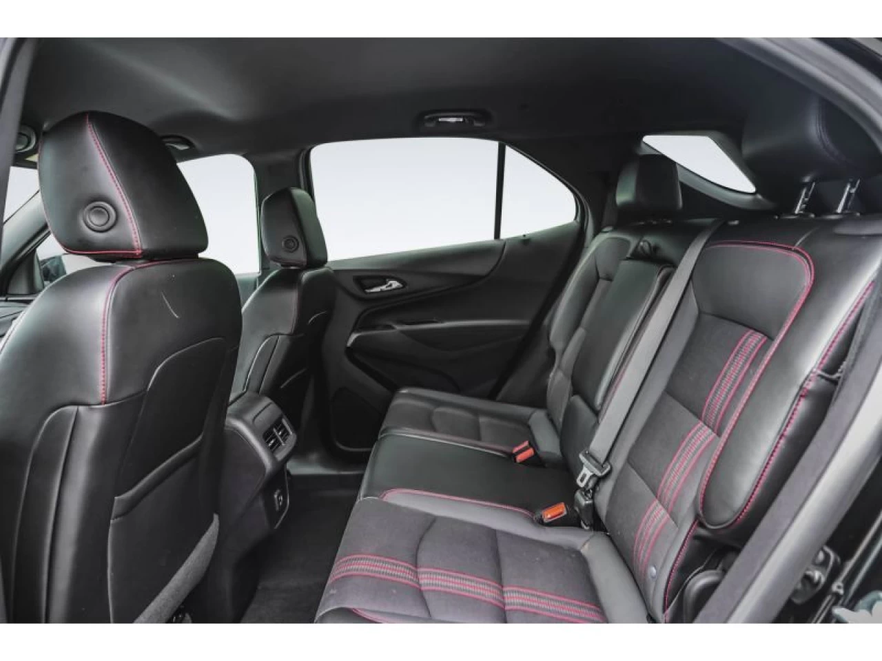 2024 Chevrolet Equinox AWD RS Image principale