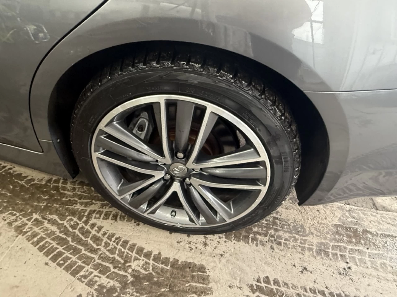 2016 Infiniti Q50 3.0t AWD NAV CUIR TOIT S,CHAUFFANT**APPROUVÉE 99,9 Image principale