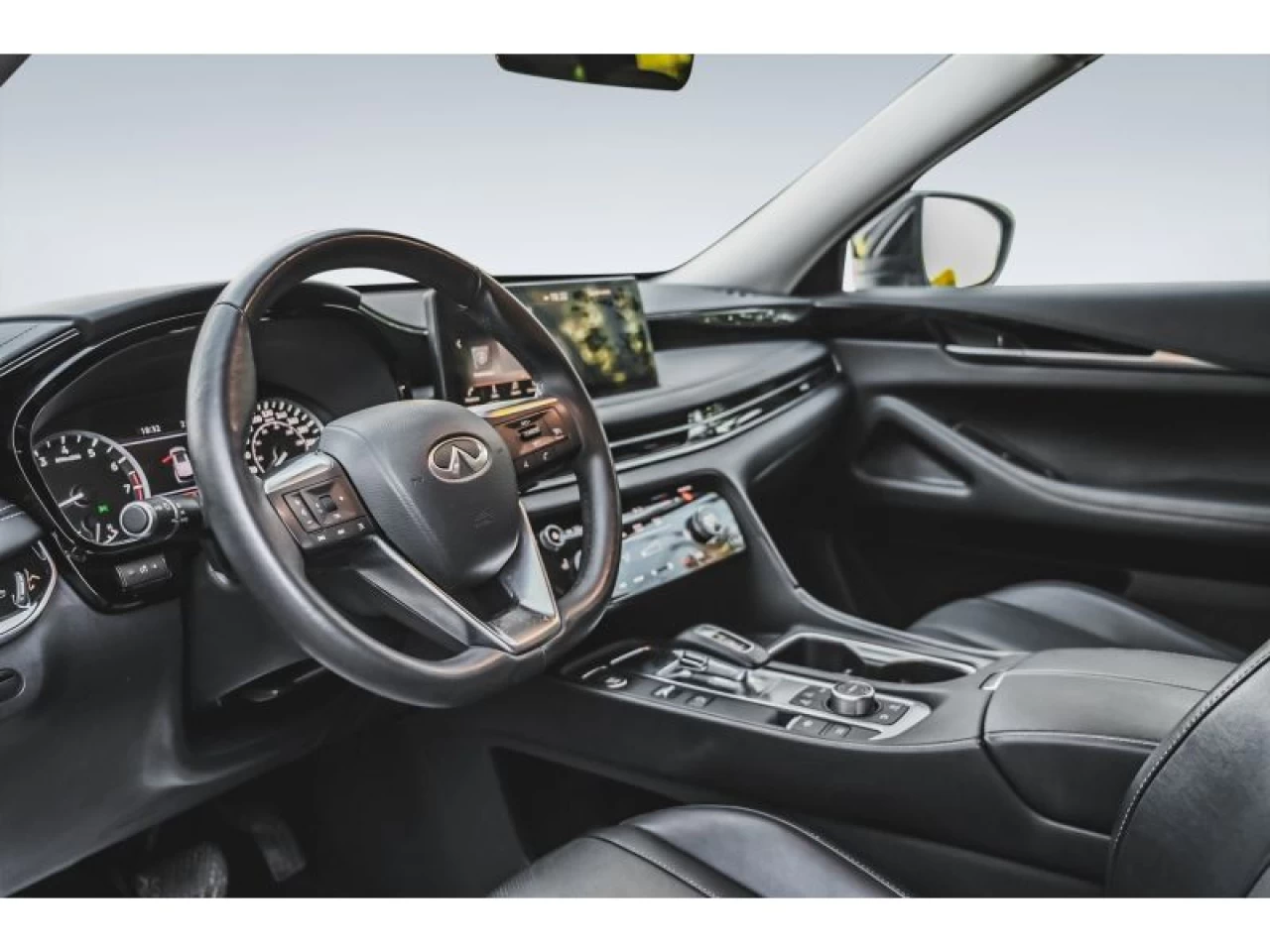 2024 Infiniti QX60 PURE AWD Image principale