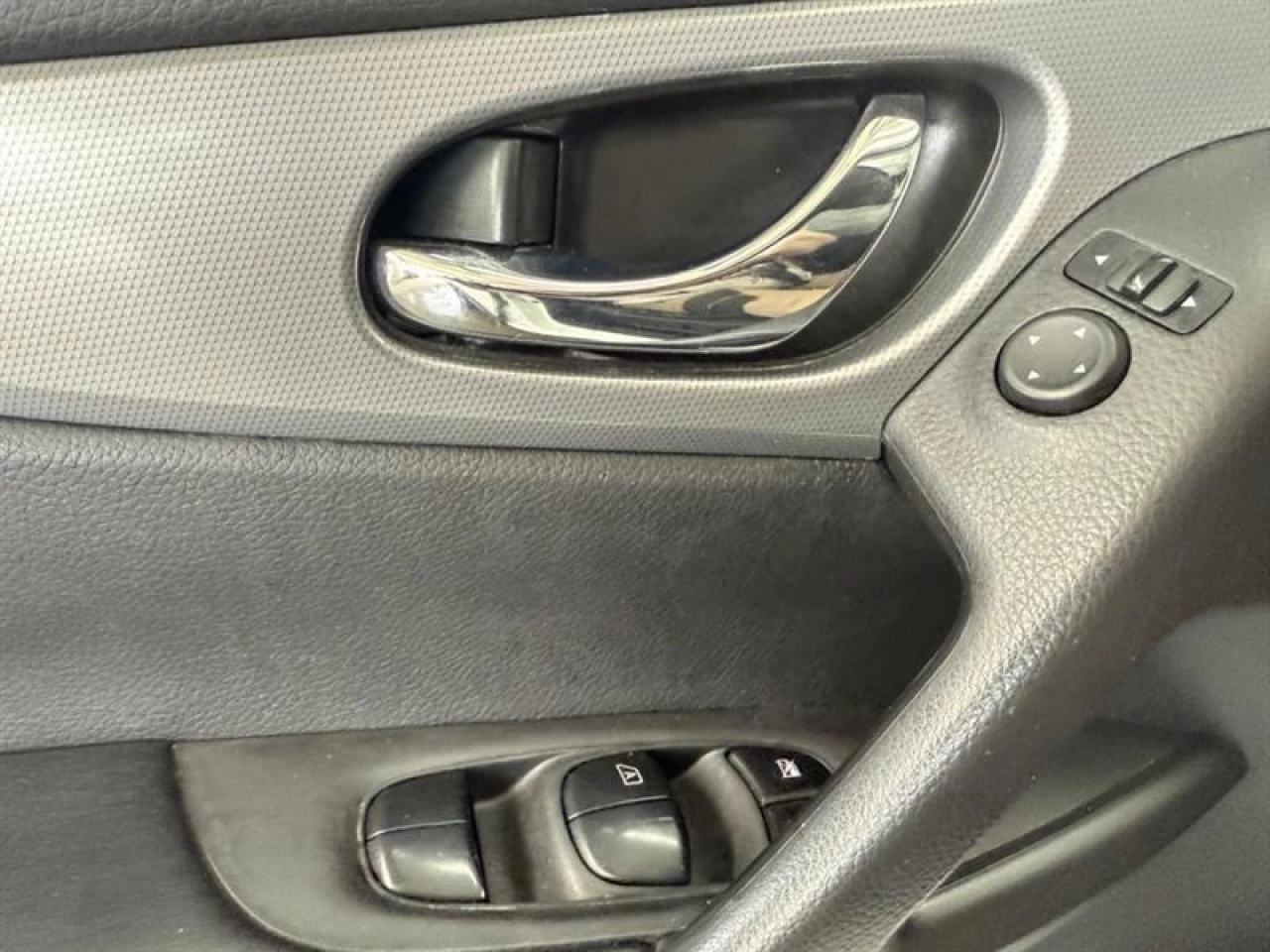 2020 Nissan Qashqai SL AWD CUIR TOIT NAV **APPROUVÉ À 99.9%** Image principale