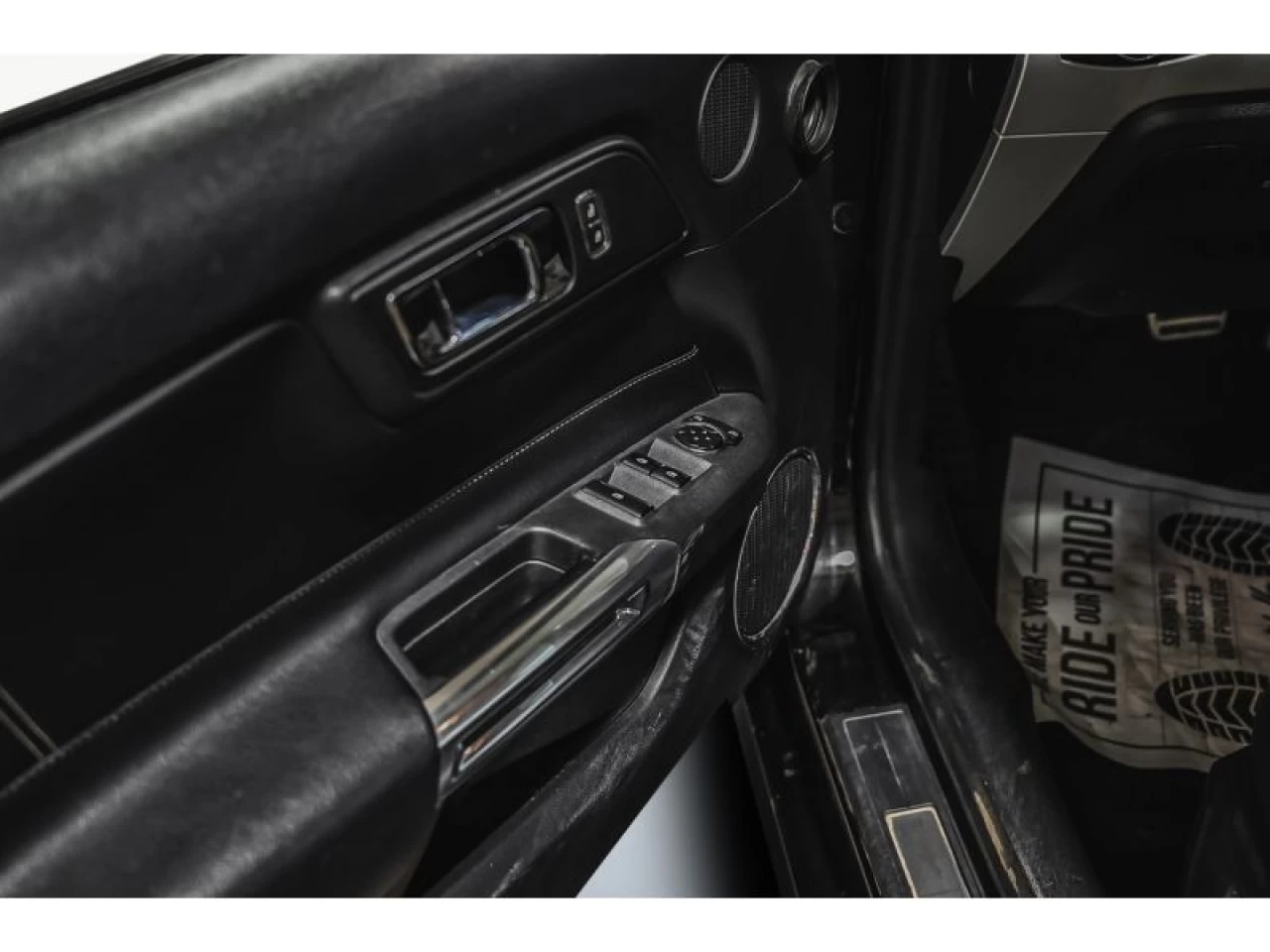 2015 Ford Mustang 2dr Conv EcoBoost Premium Image principale