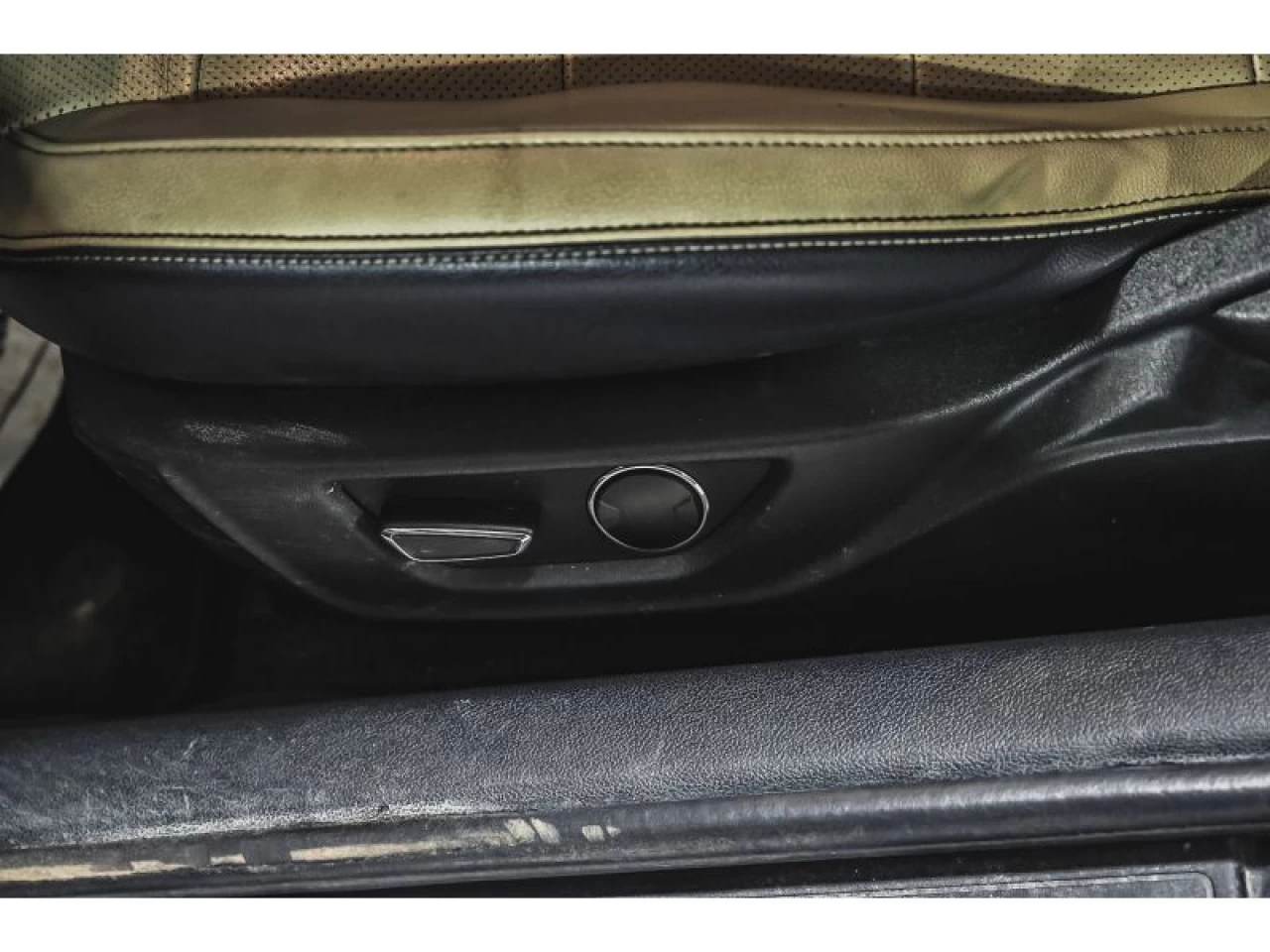 2015 Ford Mustang 2dr Conv EcoBoost Premium Image principale
