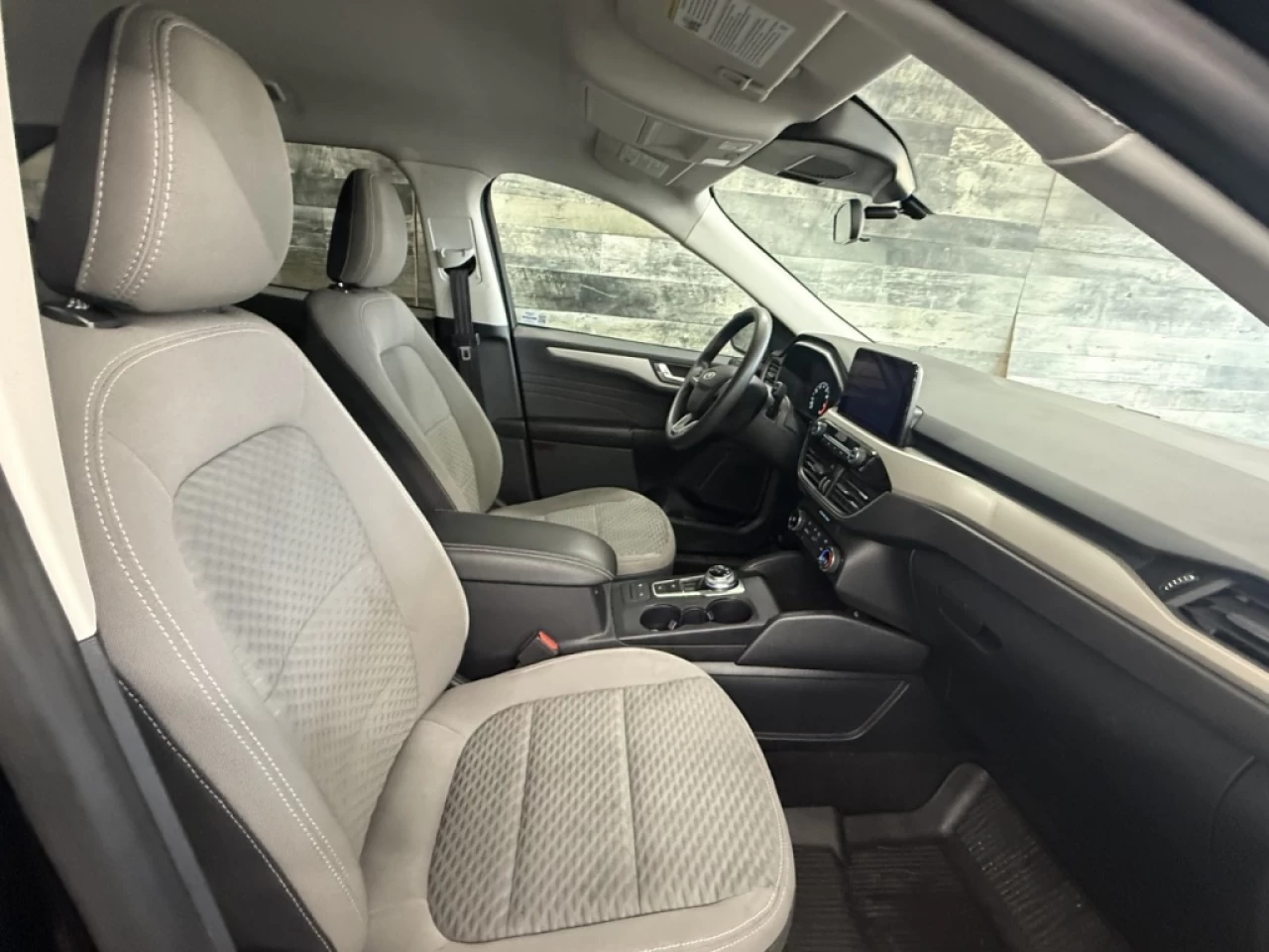 2021 Ford Escape SE AWD APPLE CAR PLAY BLUETHOOT **APPROUVÉE 99,9%* Image principale