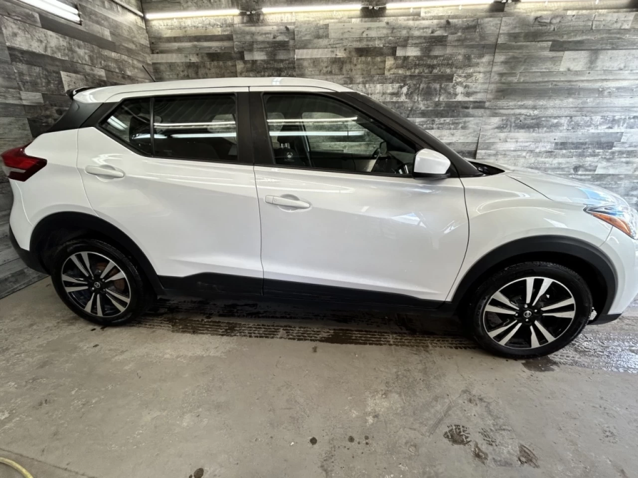2019 Nissan Kicks SV CAMÉRA DE RECUL S. CHAUFFANT BLUETOOTH **APPROU Image principale