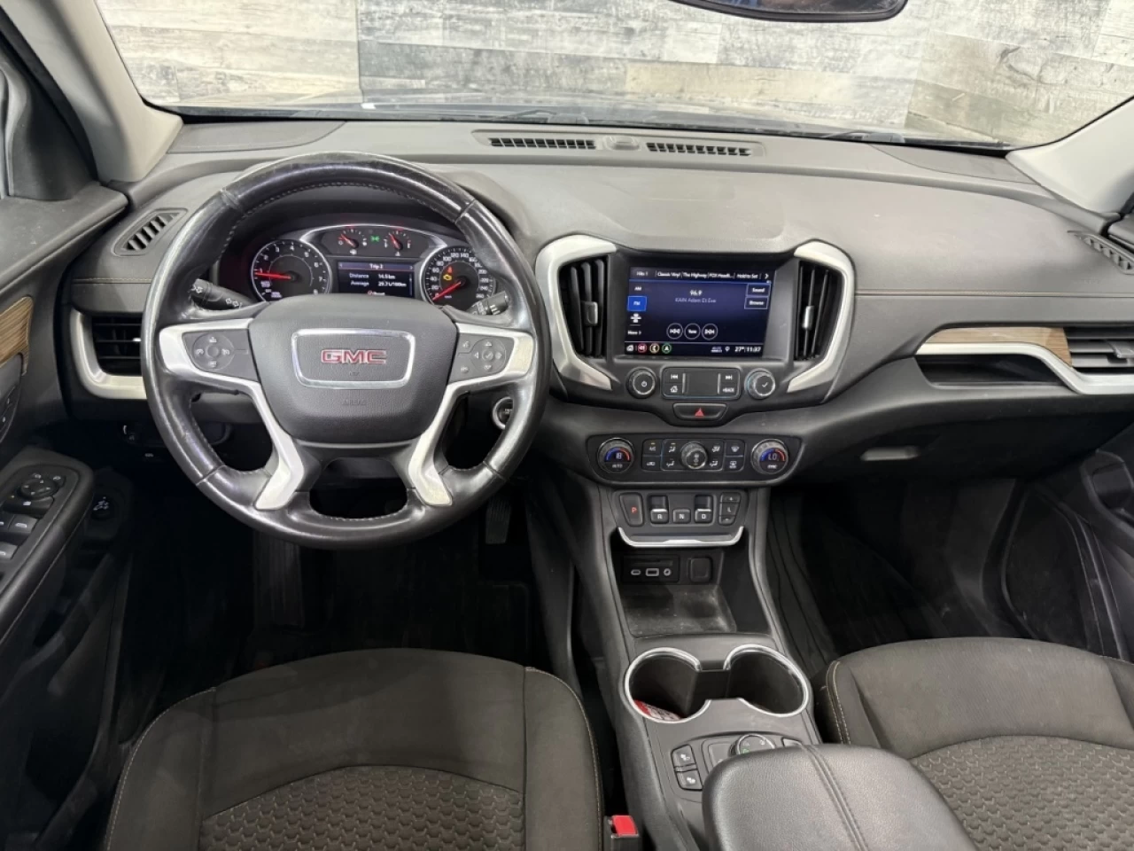 2019 GMC Terrain SLE 4X4 TOIT CAM DE RECUL **APPROUVÉ À 99.9%** Image principale