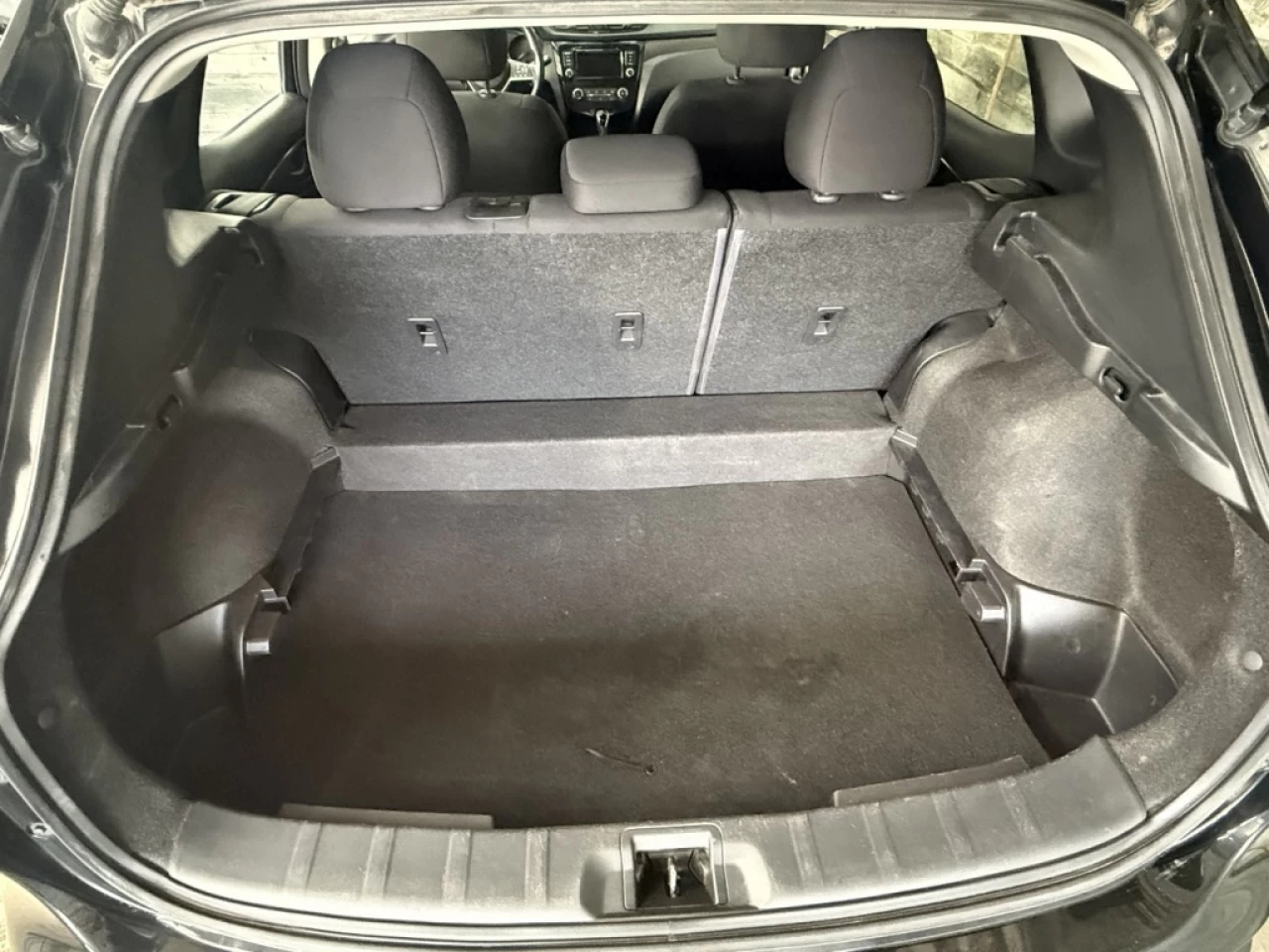 2022 Nissan Qashqai S S,CHAUFFANT BLUETOOTH **APPROUVÉE 99,9%** Main Image