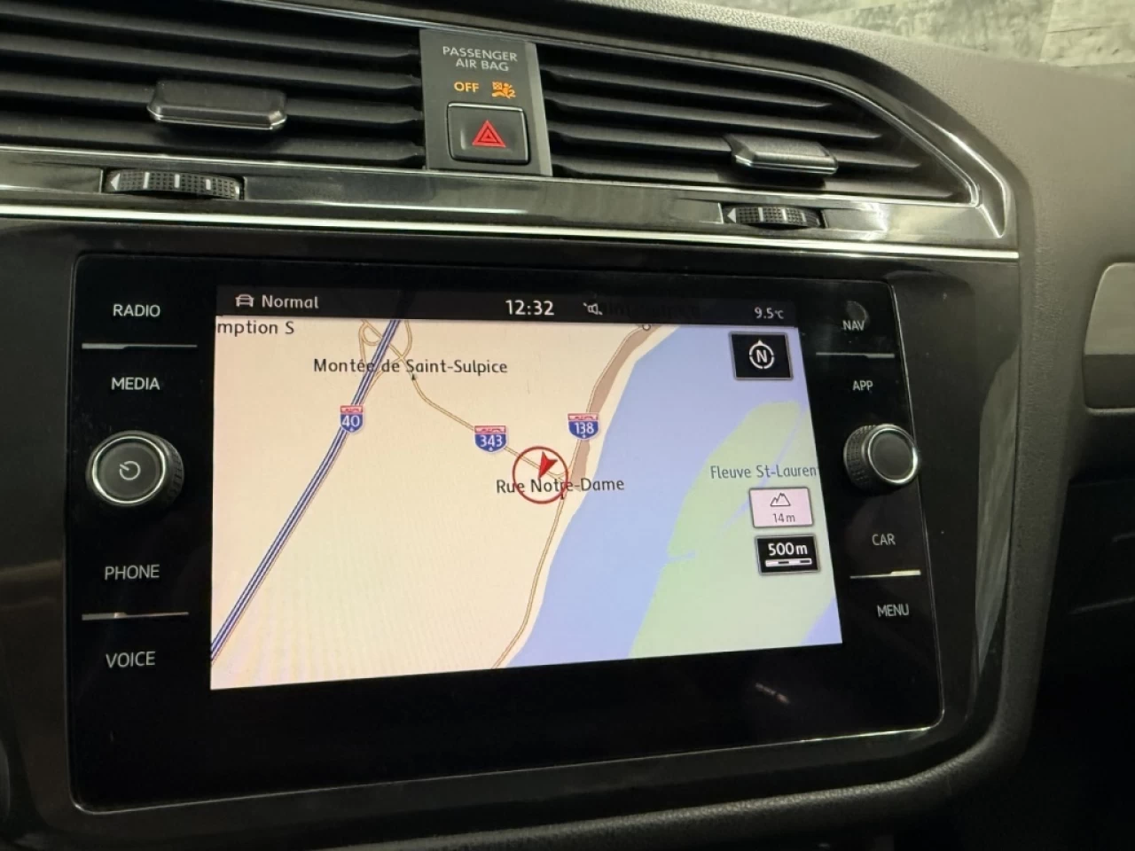 2018 Volkswagen Tiguan Comfortline CUIR AWD NAV TOIT PANO **APPROUVÉ À 99 Image principale