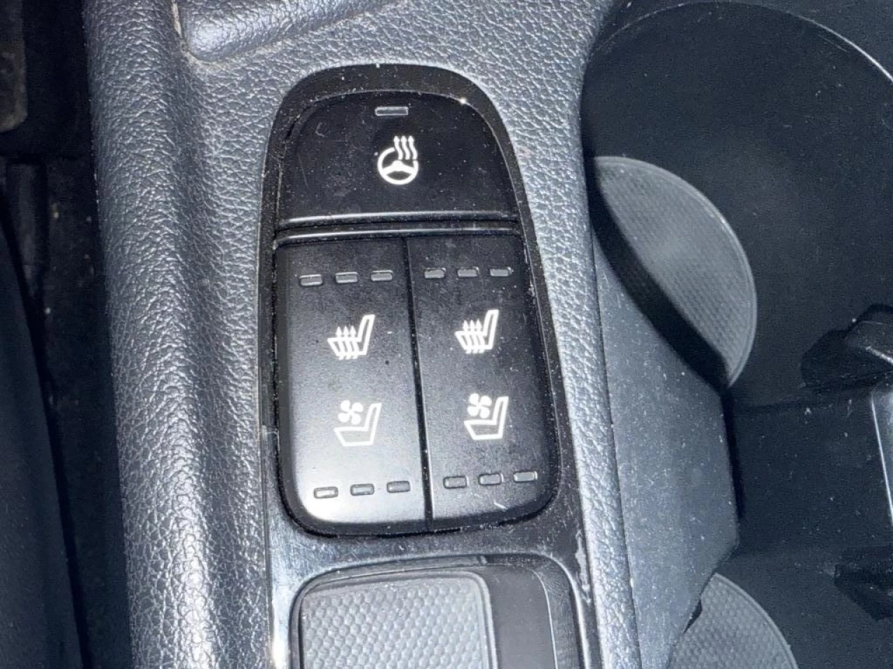 2019 Kia Niro SX Auto Navigation Toit Bluetooth Cam de recul **a Image principale