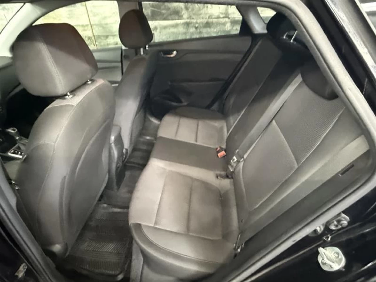 2019 Hyundai Accent Ultimate Bluetooth Volant et sieges chauffant **AP Main Image
