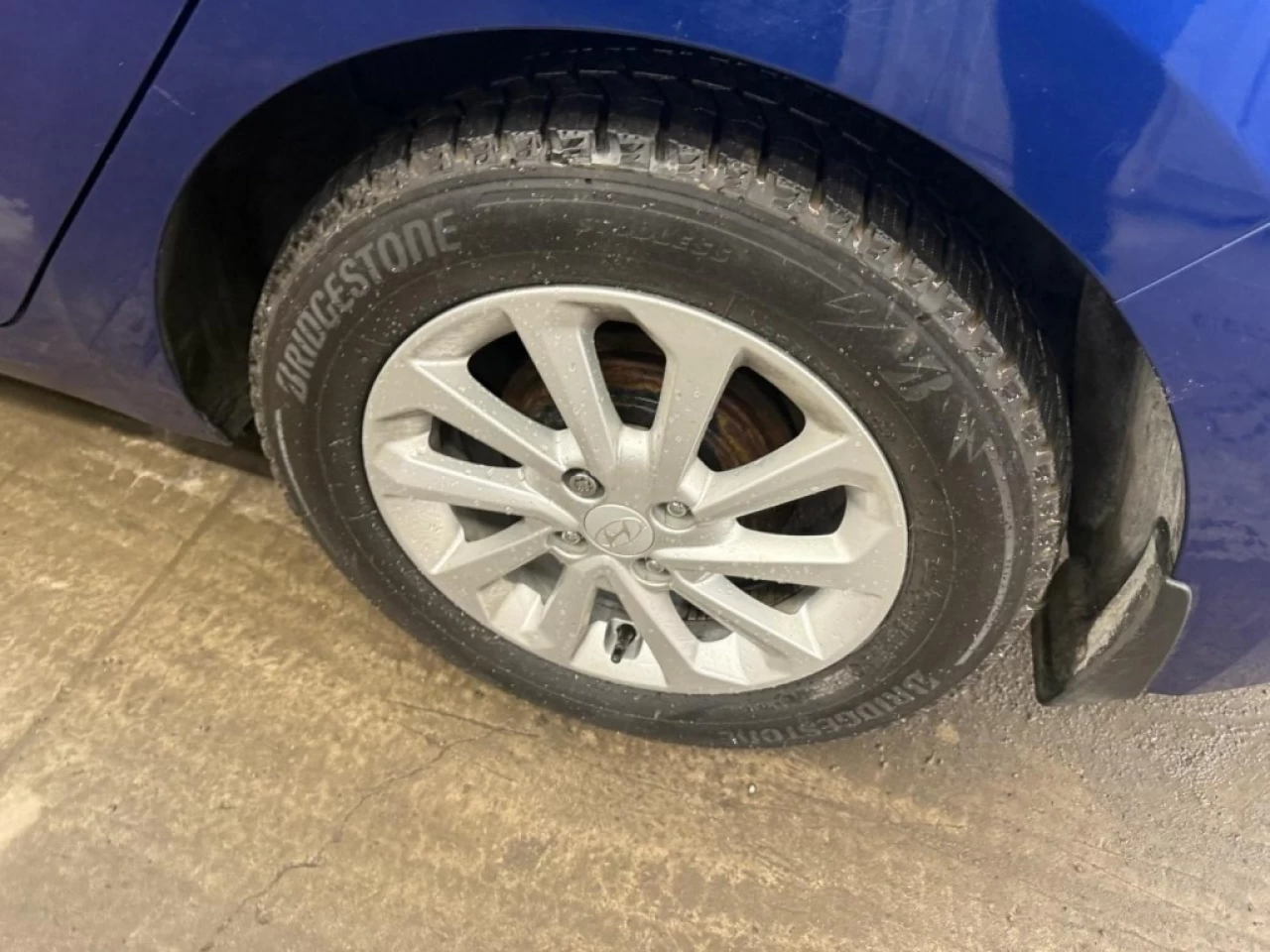 2019 Hyundai Accent PrivilÉgiÉ AUTO BLUETOOTH MAGS **APPROUVÉ À 99.9%* Image principale