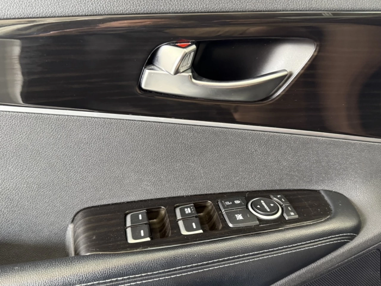 2019 Kia Sorento EX 2.4L AWD 7 PASS CUIR CAM DE RECUL **APPROUVÉ À Image principale