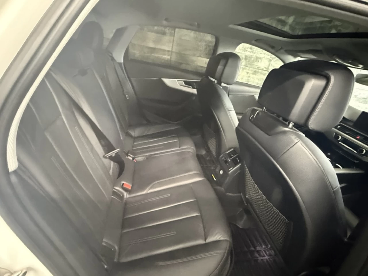 2018 Audi A4 Komfort S TRONIC AWD CUIR TOIT **APPROUVÉ À 99.9%* Image principale