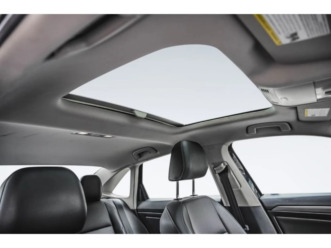 2021 Volkswagen Jetta Highline CUIR TOIT OUVRANT Image principale