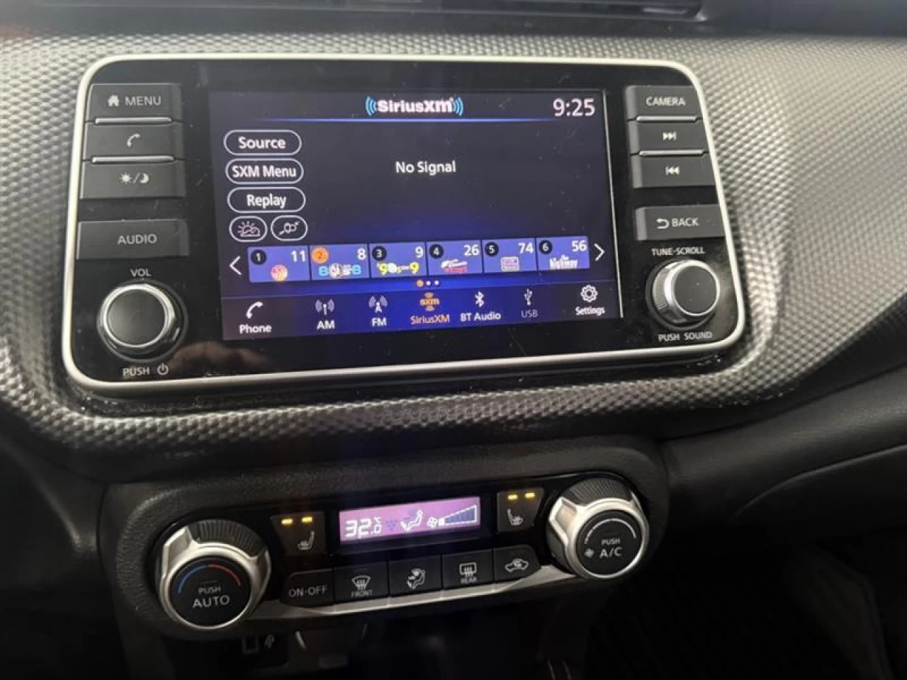 2019 Nissan Kicks SR AUTO CAM DE RECUL BLUETOOTH **APPROUVÉ À 99.9%* Image principale