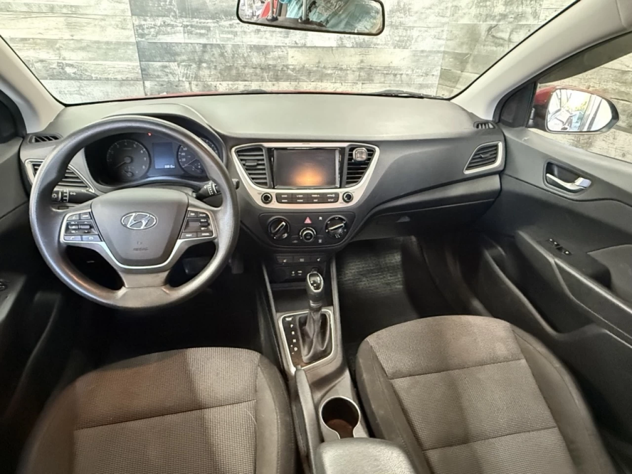 2019 Hyundai Accent PrivilÉgiÉ AUTO CAM DE RECUL MAGS **APPROUVÉ À 99. Image principale