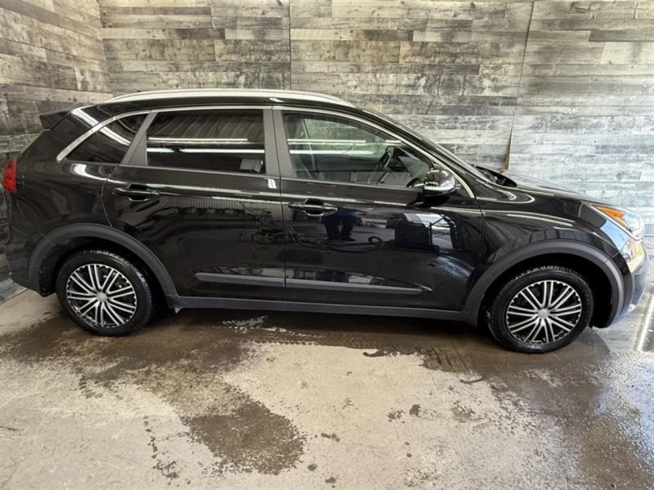 2018 Kia Niro EX Hybrid Cuir Mags ** ApprouvÉ À 99.9% ** Main Image