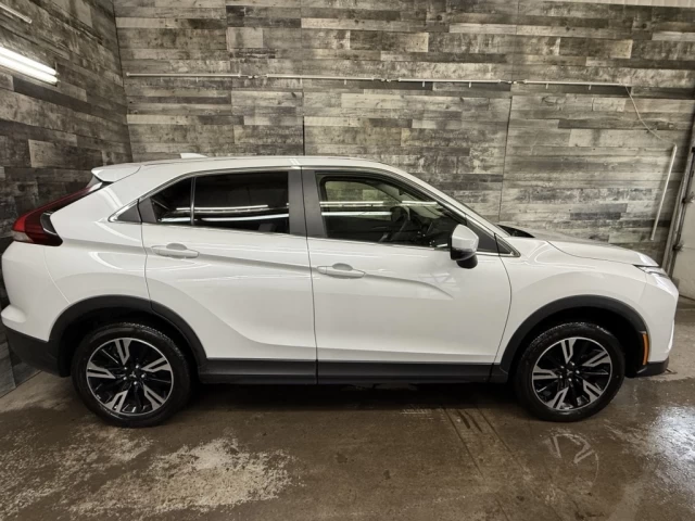 Mitsubishi Eclipse Cross ES AWD BLUETOOTH CAMÉRA DE RECUL **APPROUVÉ À 99.9 2023