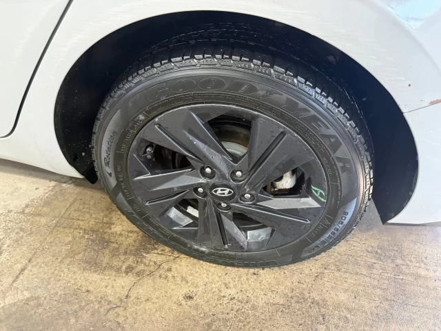 Hyundai Elantra Preferred IVT 2021