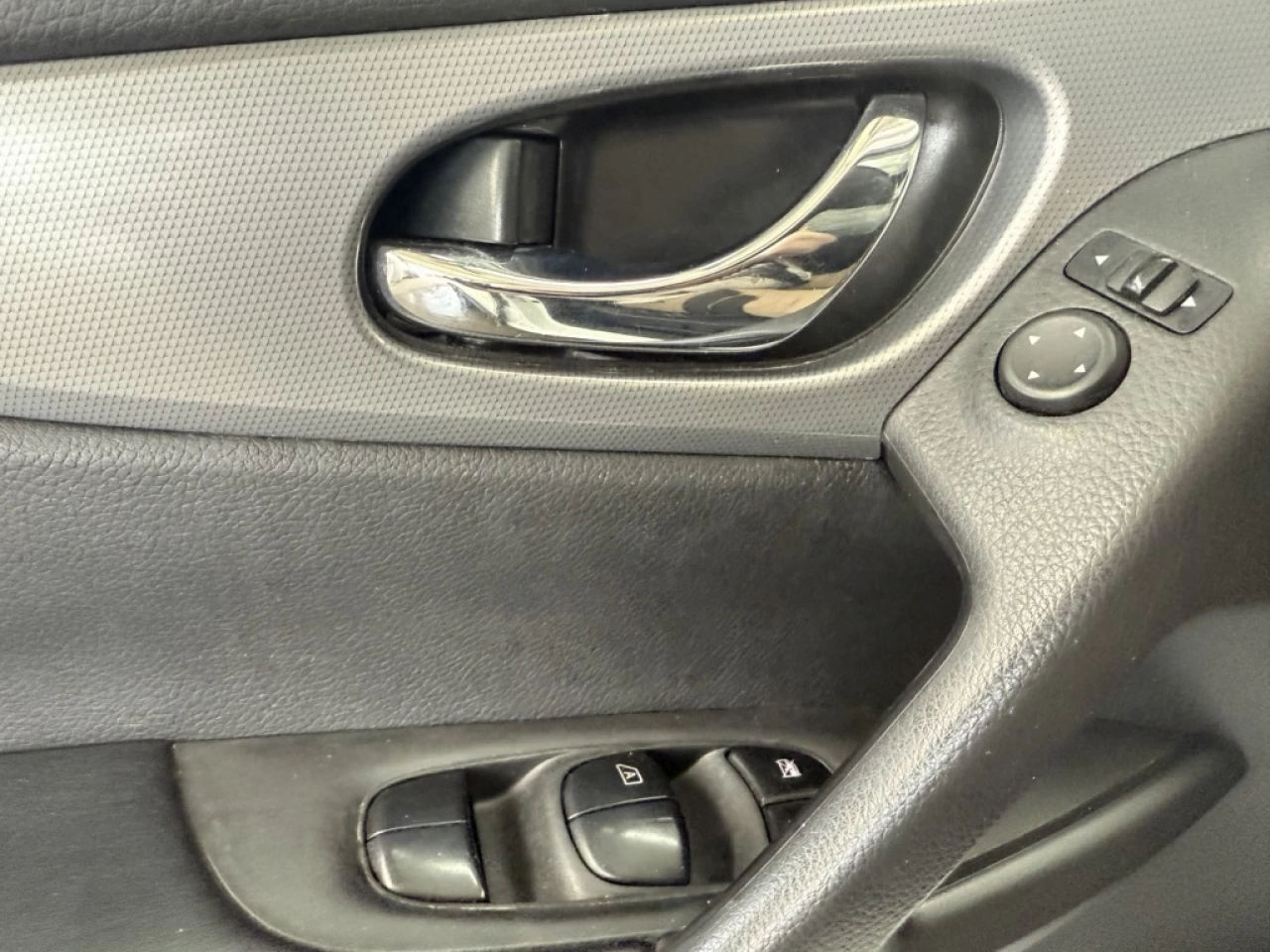 2020 Nissan Qashqai SL AWD CUIR TOIT NAV **APPROUVÉ À 99.9%** Image principale